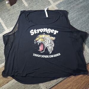 Beachbody Black Graphic Women's Top